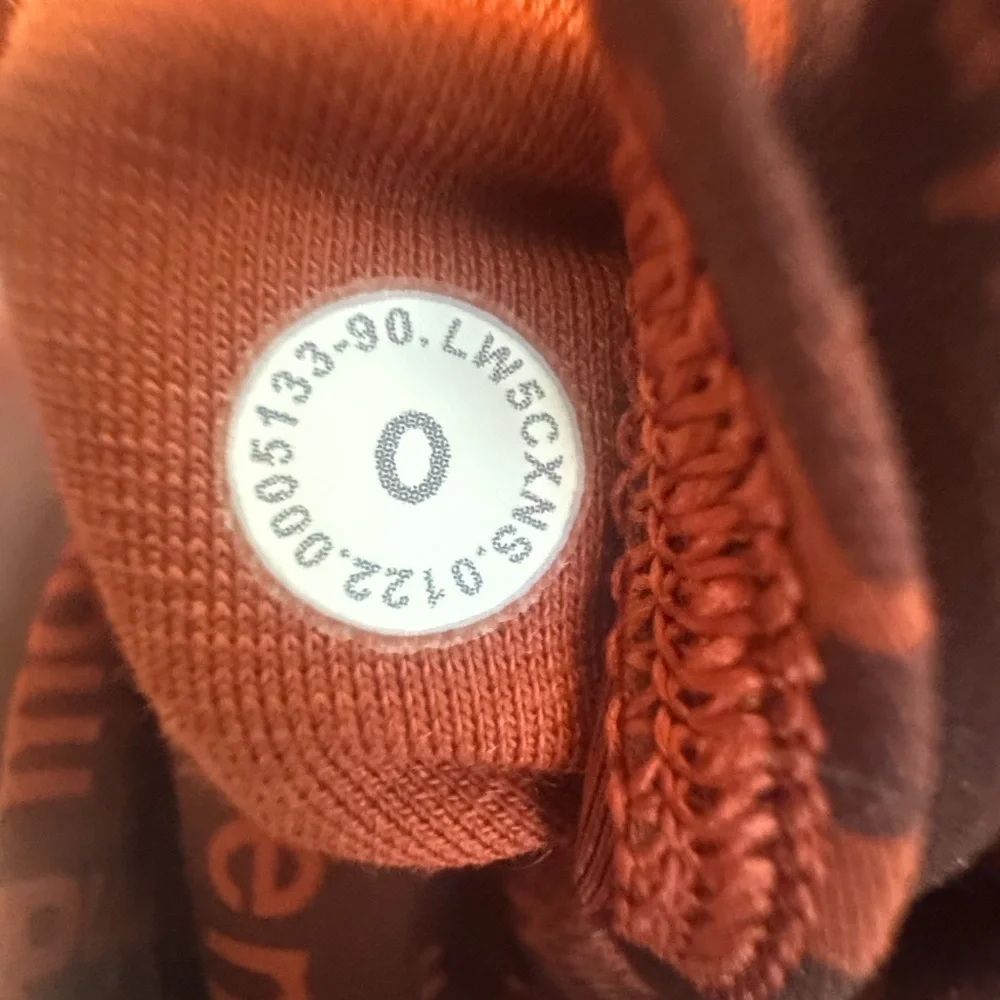 Lululemon size 0 Wunder Train HR Tight Red Logo Ombre Leggings Full Length LLBR